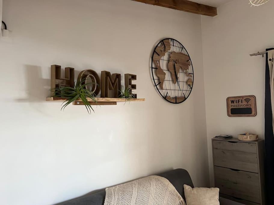 Le Cosy Paletuvier Apartment Vieux-Bourg Bagian luar foto