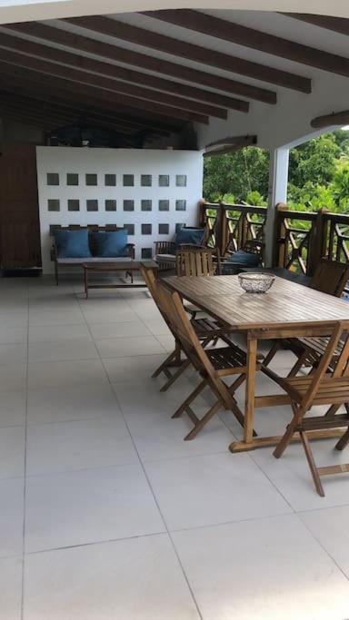 Le Cosy Paletuvier Apartment Vieux-Bourg Bagian luar foto